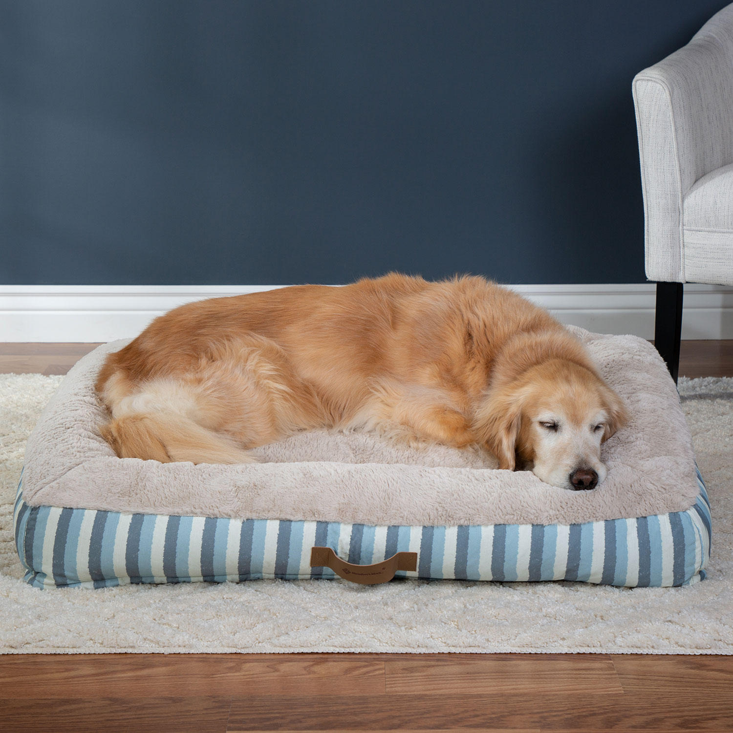 Member's Mark Bolster Pet Bed, 30" x 40" (Choose Color)